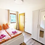 Apartament Urlaubsmagie - Steinpfad -mitten In Der *