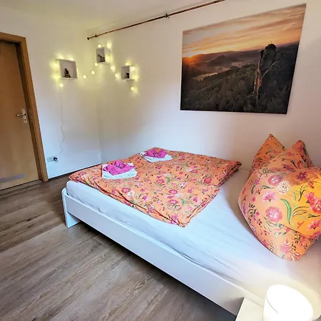 Urlaubsmagie - Steinpfad -mitten In Der Apartament Sebnitz