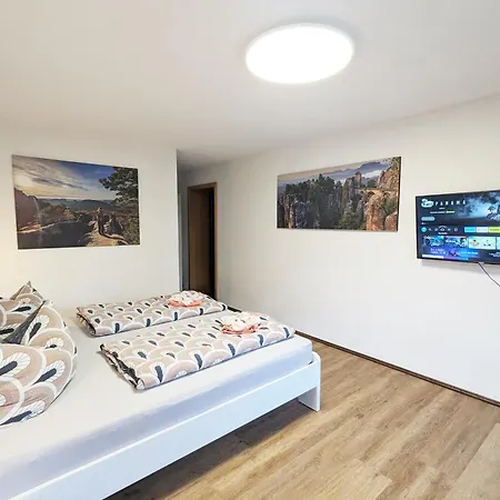 Apartment S3 - Urlaubsmagie - Fuer 4p Mitten Im Elbsandsteingebirge *